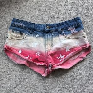 LF Carmar Flag Print Shorts Sz 27